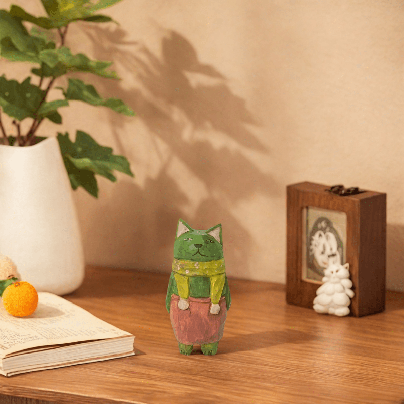 2 Handmade Carved Cats, Desktop Ornaments, Handicrafts Carved Cat Figurines, Desktop Creativity, Holiday Gifts, Party Table Centerpiece Decorations