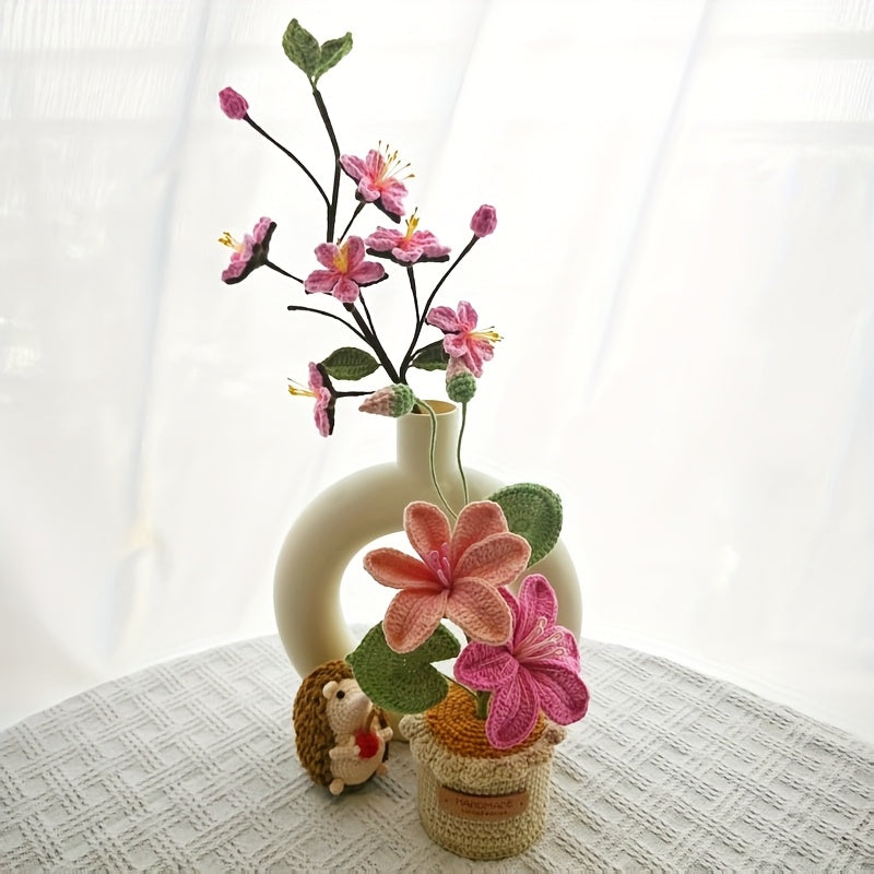 Crafted by Hand, This Crochet Potted Plant Decoration Features a Woven Flower Arrangement Perfect for Home Decoration. It Makes a Distinctive Handcrafted Gift for Occasions Like Mother'S Day, Father'S Day, Graduations